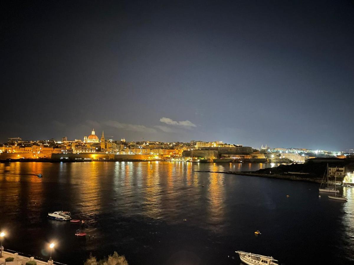 Sliema Seaview & Seafront- Apt 9, 49 Tigne Point Mansions Exteriör bild